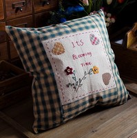 zakka杂货 田园家居风格饰品 抱枕头 含枕芯 创意心形格子布艺款