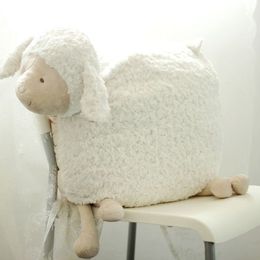 宜家超大羊羊公仔玩偶沙发靠背汽车办公室靠垫抱枕宝宝安抚礼物