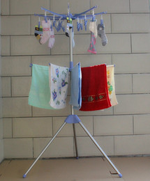 不锈钢儿童衣架婴儿晾衣架/阳台晒衣架毛巾架/宝宝尿布架落地折叠