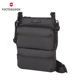 VICTORINOX/维氏简单轻薄斜挎包 单肩包 平板电脑存放袋32325901